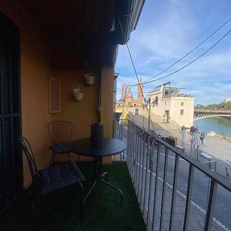 Apartamento Con Vistas Al Rio Sevilla Exteriör bild